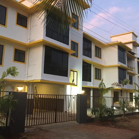 1Bhk Studio Apartment North Goa マプサ エクステリア 写真