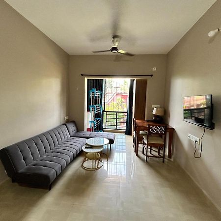 1Bhk Studio Apartment North Goa マプサ エクステリア 写真