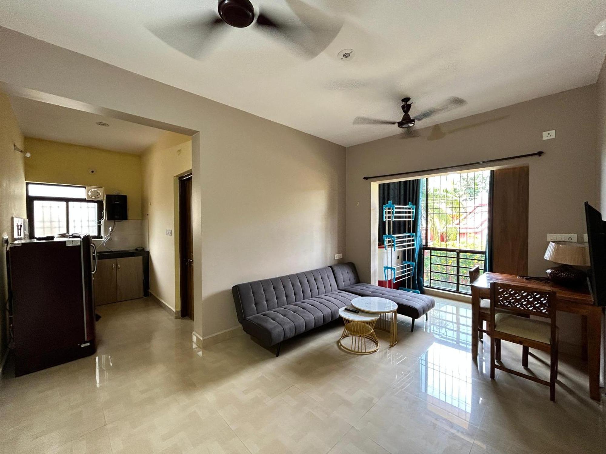 1Bhk Studio Apartment North Goa マプサ エクステリア 写真